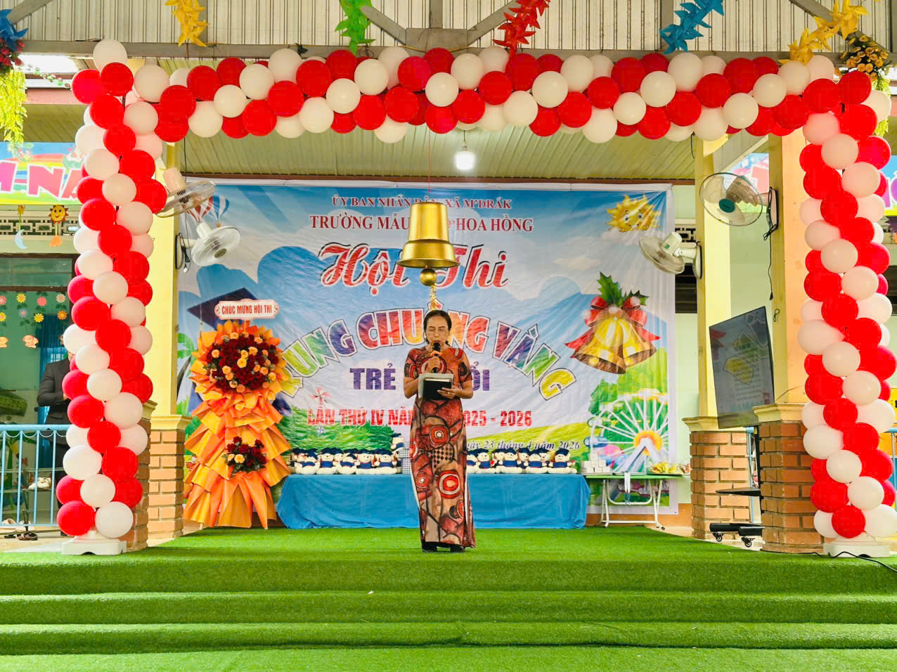 ẤN TƯỢNG HỘI THI “RUNG CHUÔNG VÀNG” TRƯỜNG MẪU GIÁO HOA HỒNG ẤN TƯỢNG HỘI THI “RUNG CHUÔNG VÀNG” TRƯỜNG MẪU GIÁO HOA HỒNG